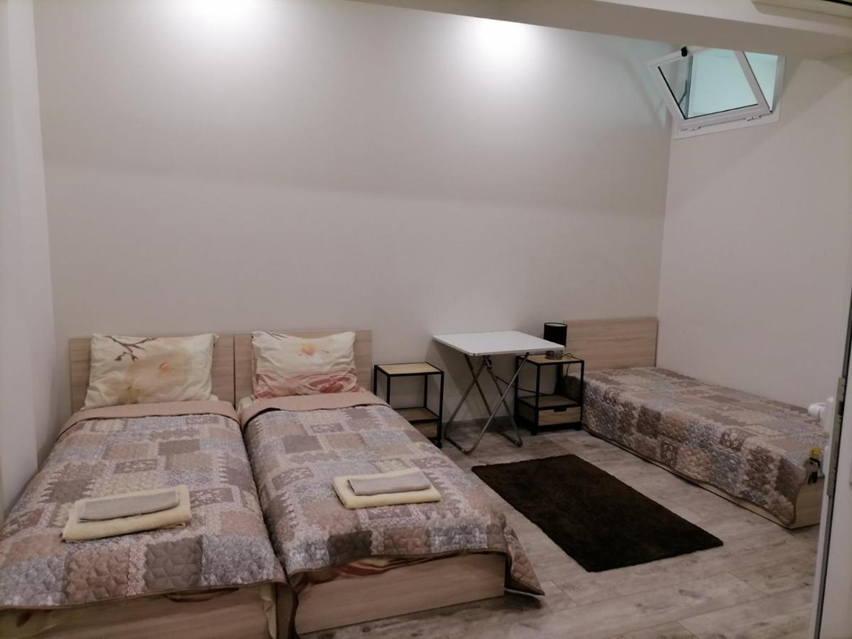 Guest Rooms Super Center Plovdiv Perfect Location Ngoại thất bức ảnh